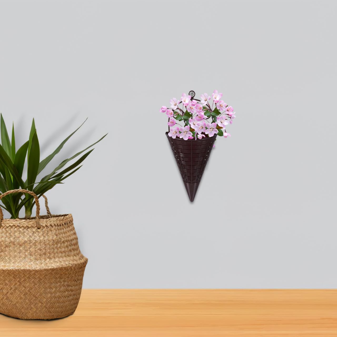 Rattan Decorative Hanging Wall Basket Set Lightweight Cone Shaped Woven Planters for Balcony Garden