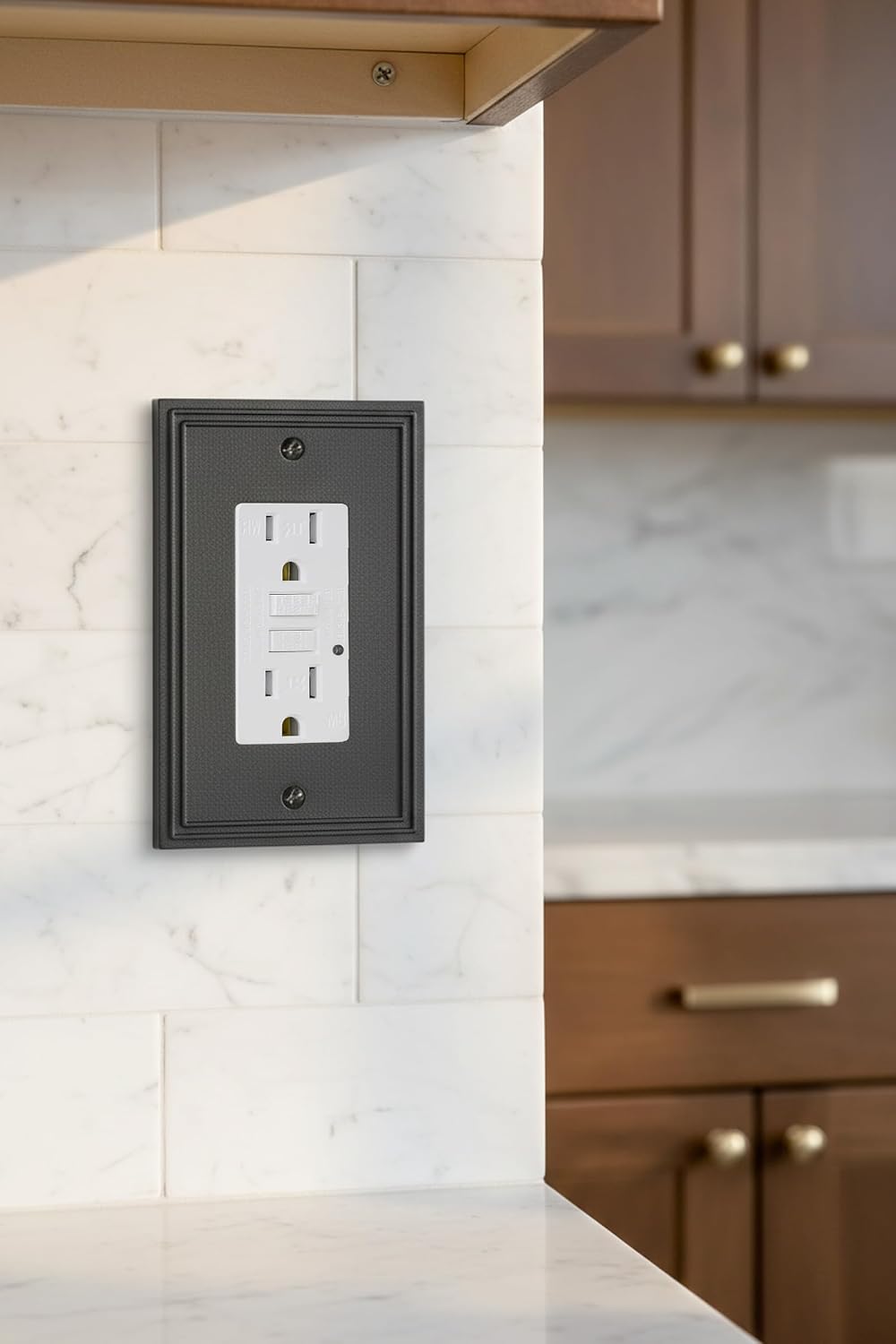 Rio Salto Black Light Switch Cover Plate Rocker Switch Plate Decorator GFCI Outlet Covers Light Switch Cover Wall