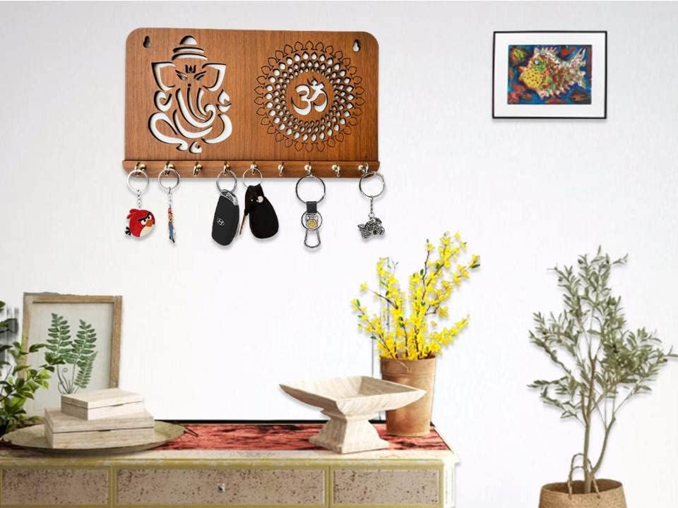 Handicraft Key Chain Stand / Ganesha Om Chakra-brown / 24 x 14 x 2.5 / CM