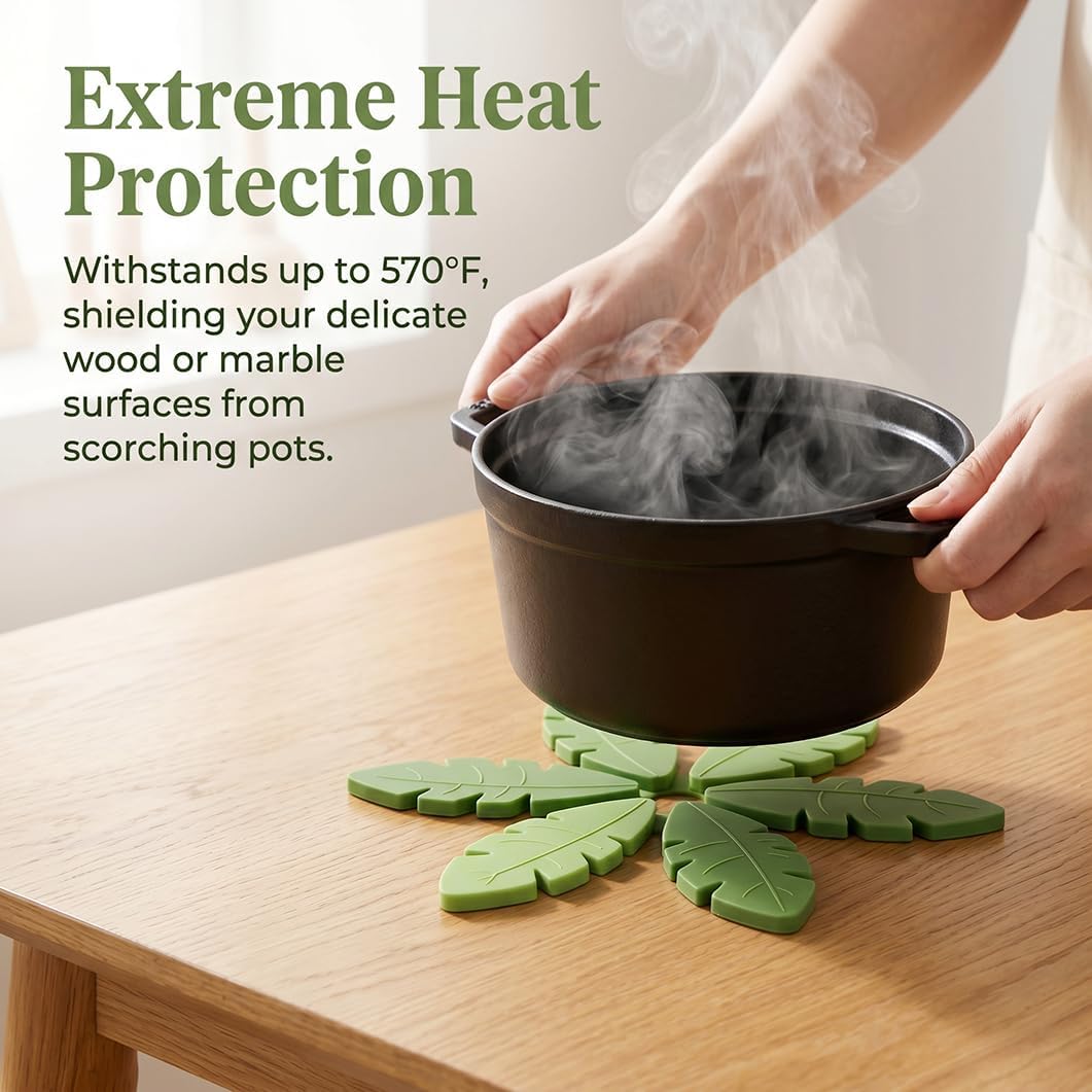 Heat Resistant Tree-Shaped Pot Holders BPA Free / Set of 4