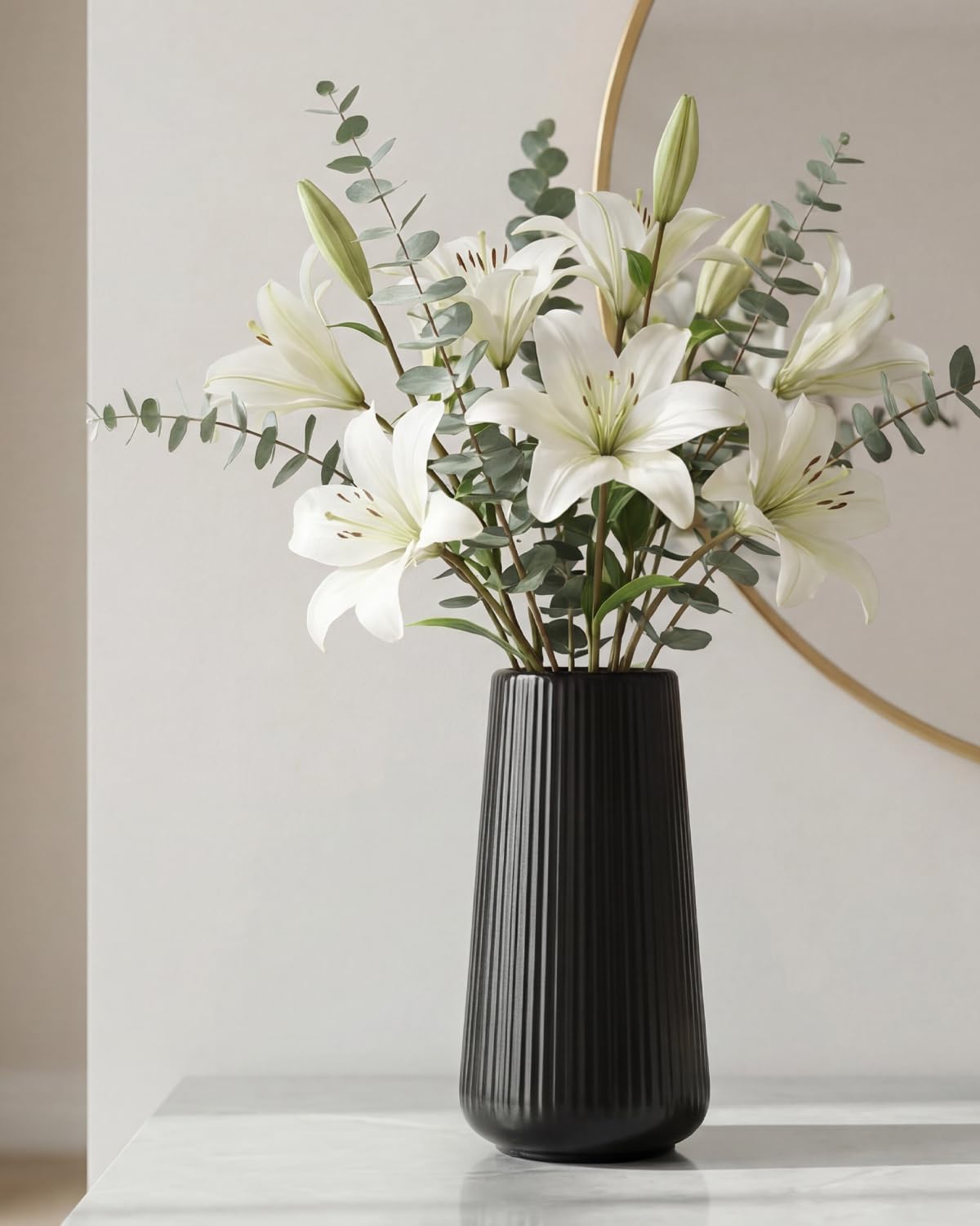 Ceramic Vase / Modern Ribbed Decorative Vase / Black01 / Black / 8 Inch