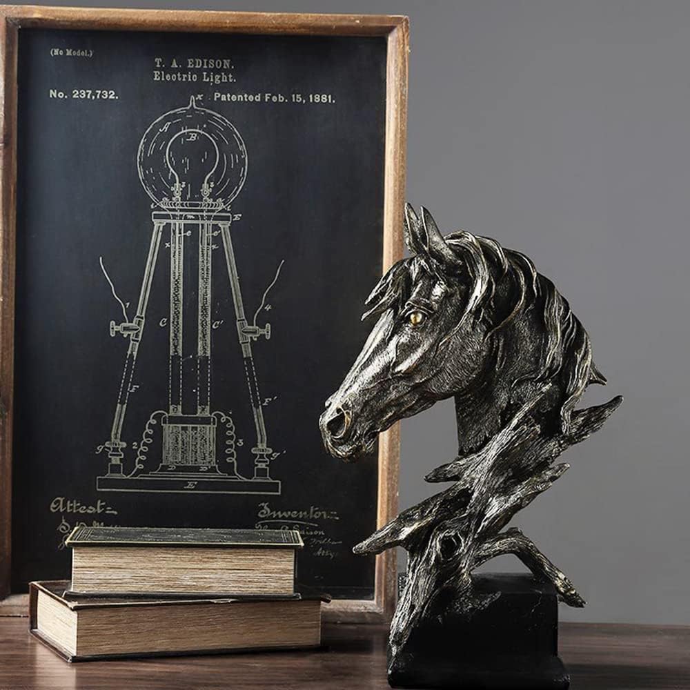Resin Statue Ornaments / Black / 7.9