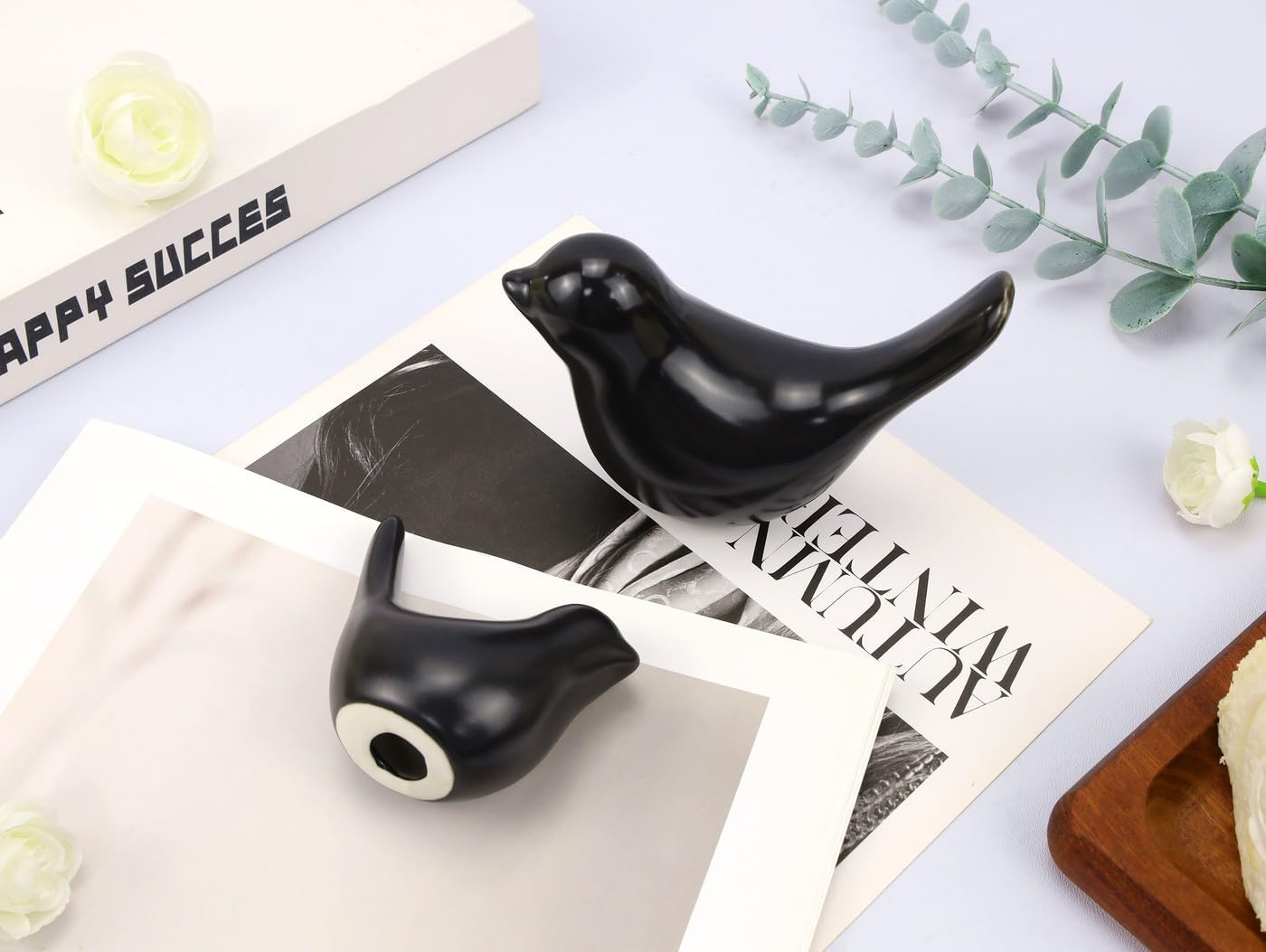 Small Birds Statues Modern Style Home Decor Birds Small Animal Sculpture / Black