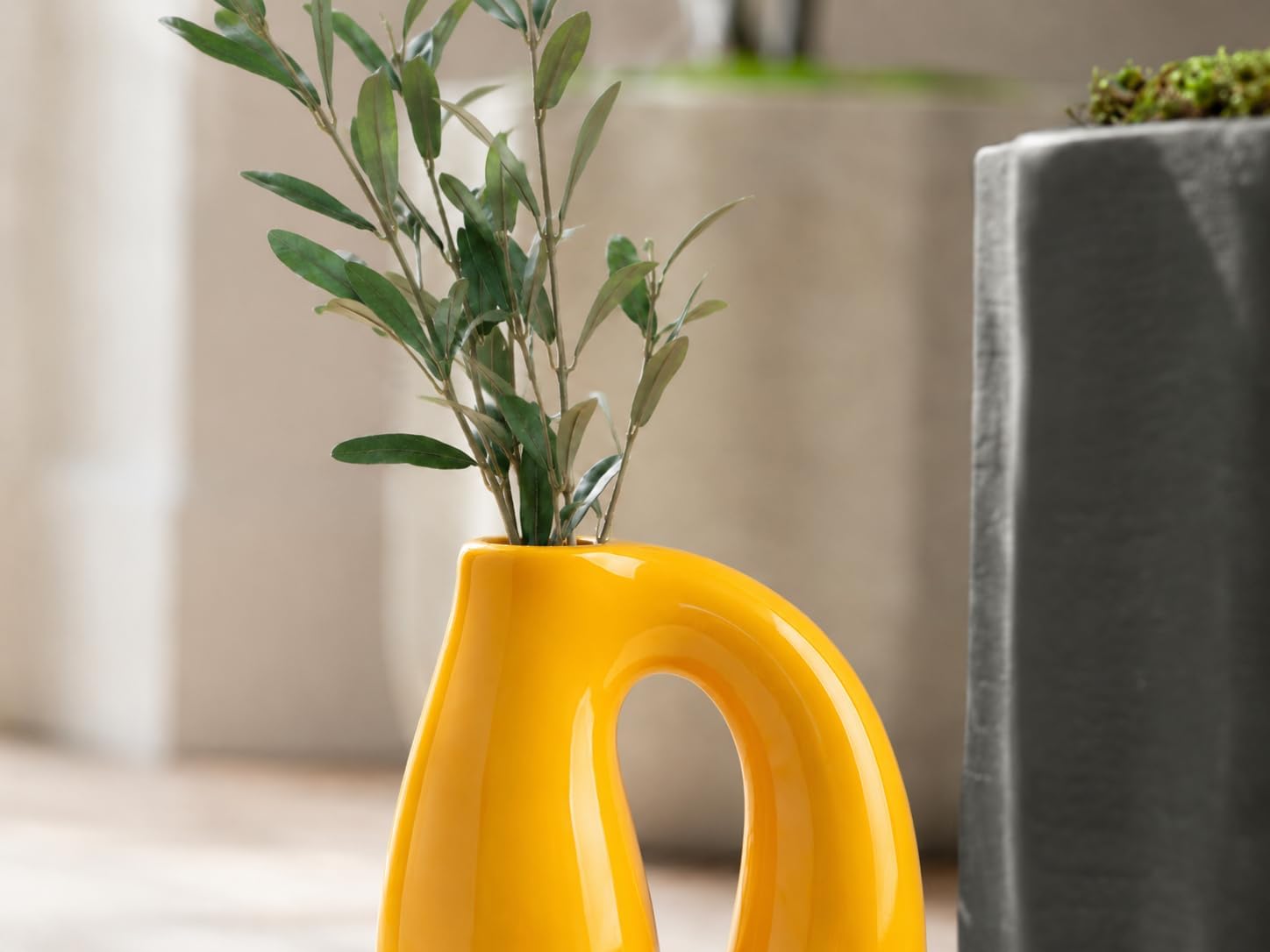 Ceramic Decorative Vase / Yellow