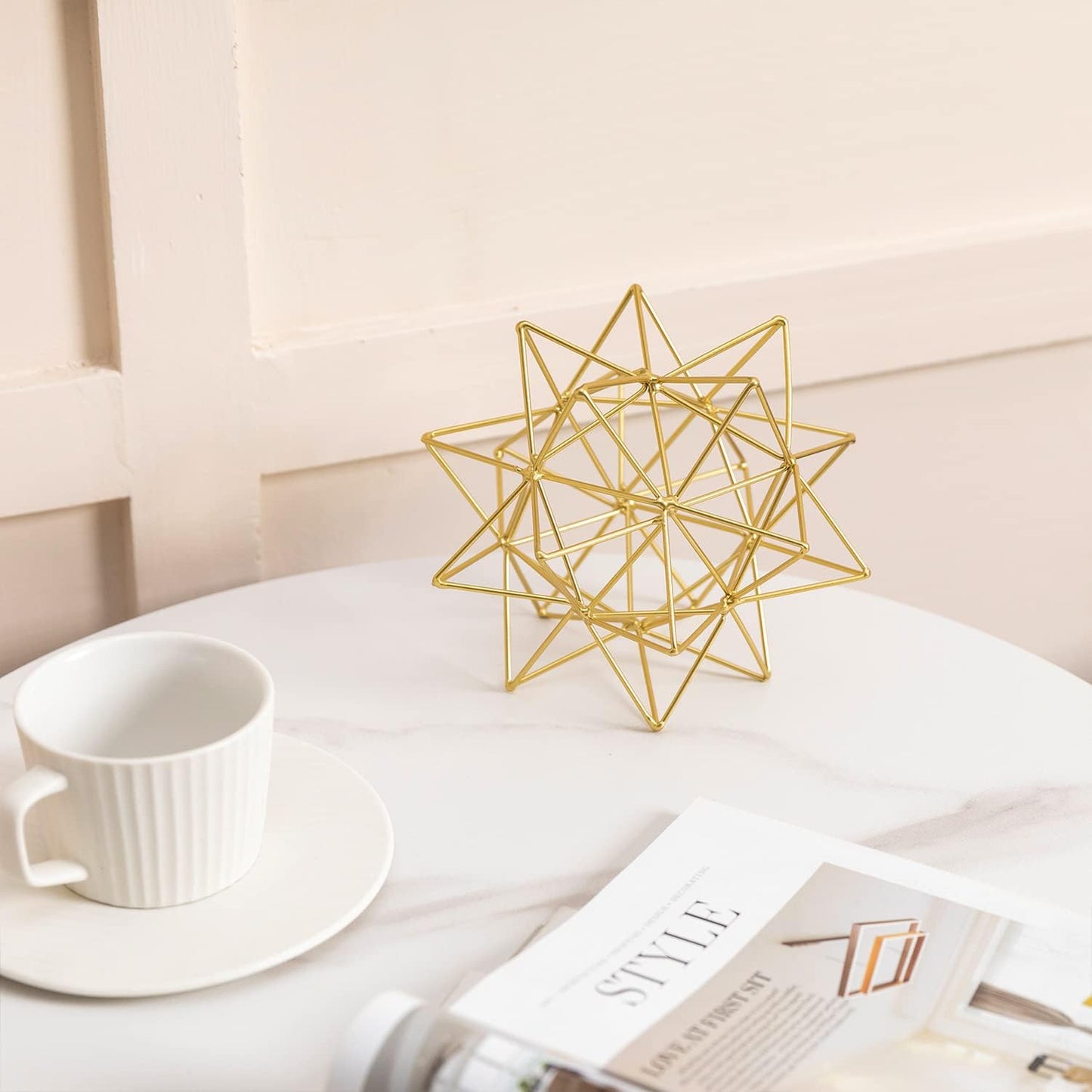 3D Metal Geometric Sculpture / Gold
