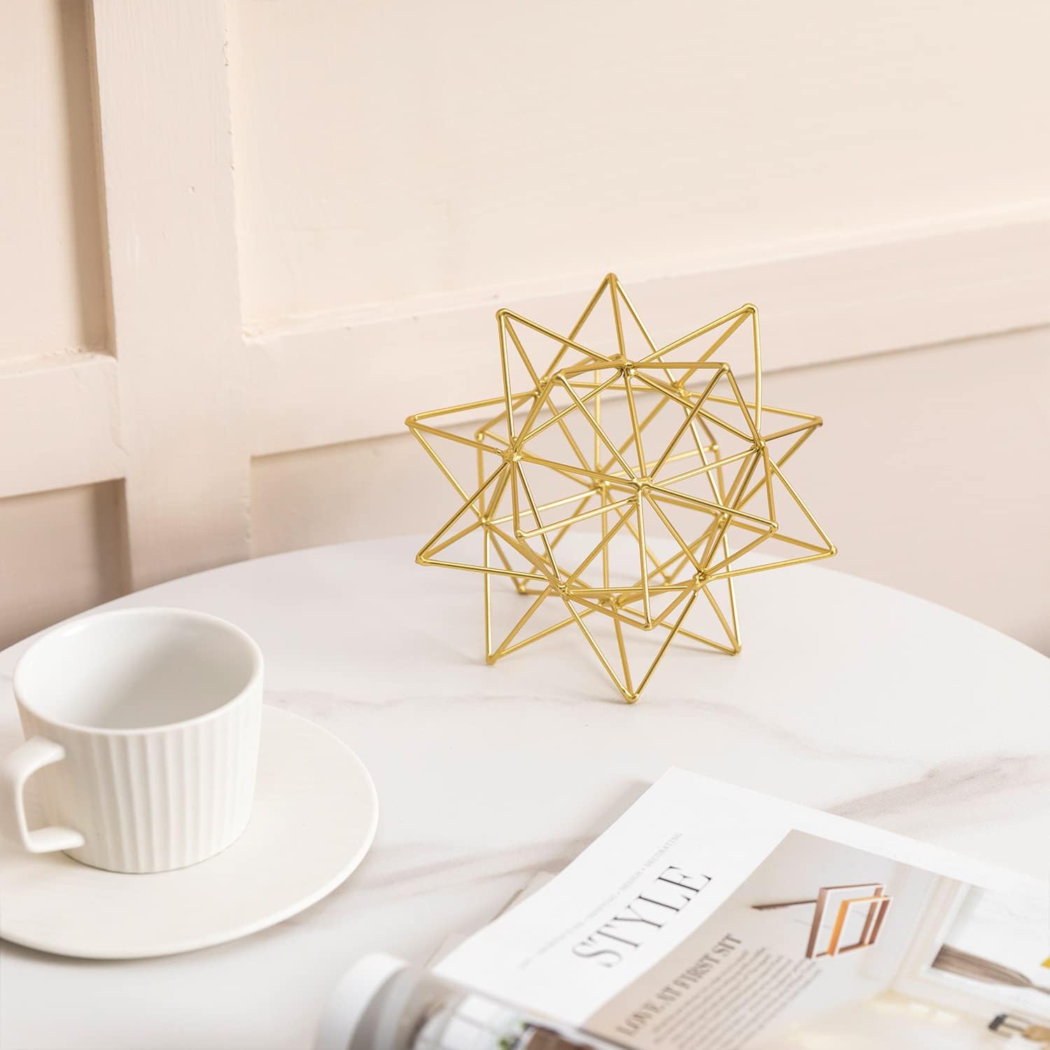 3D Metal Geometric Sculpture / Gold
