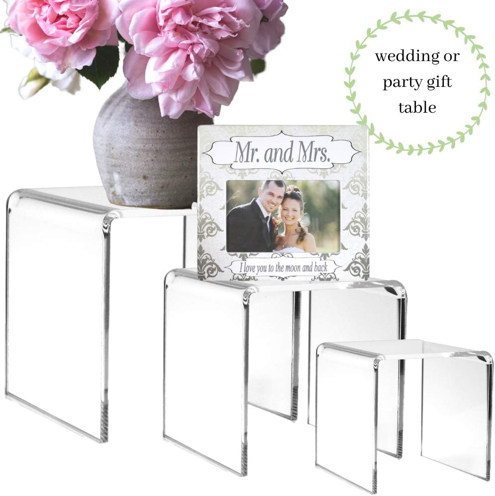 Transparent Tabletop Stands for Jewelry / Clear / 6 Inch / Set of 3