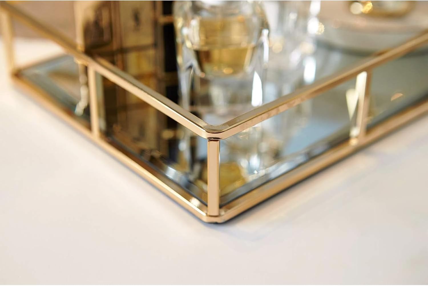 Dresser Ornate Tray Metal Decorative Tray Jewelry Perfume Organizer Makeup Tray for Vanity / Gold