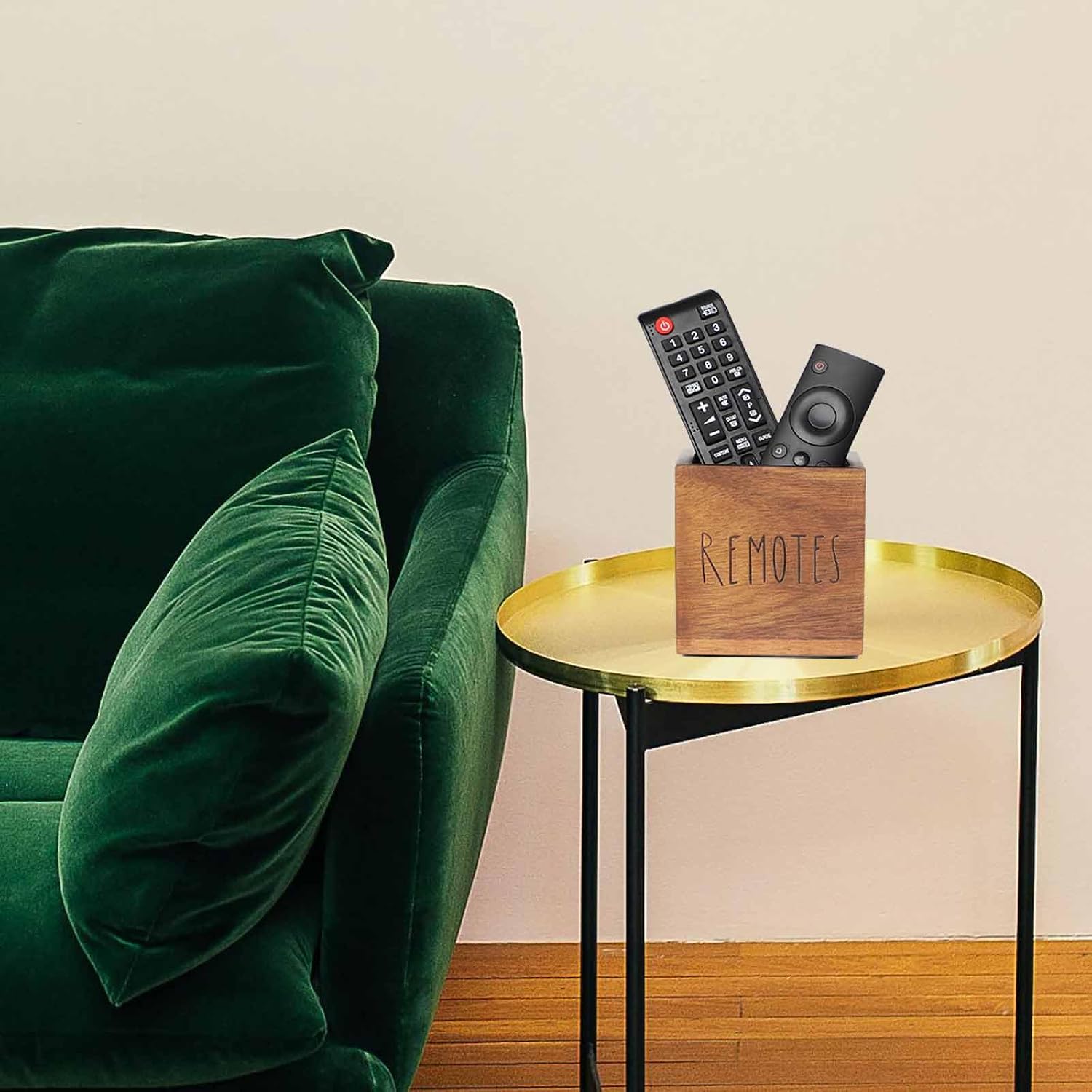 TV Remote Holder / Brown / S,for 2 or 3 Remote Controls