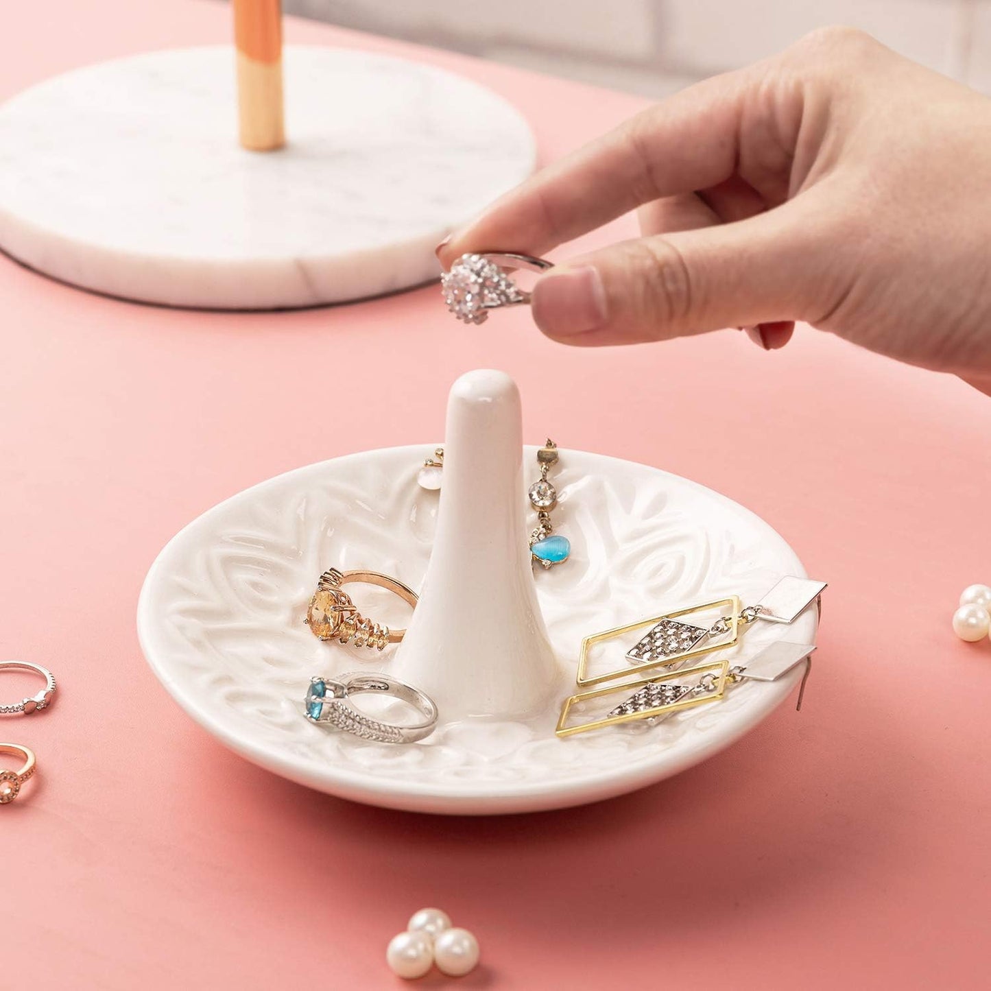 Decorative Ceramic Ring Tray for Jewelry / White