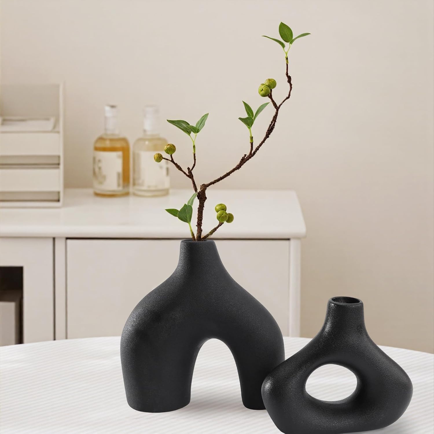 Modern Ceramic Vase / Black / Set of 2