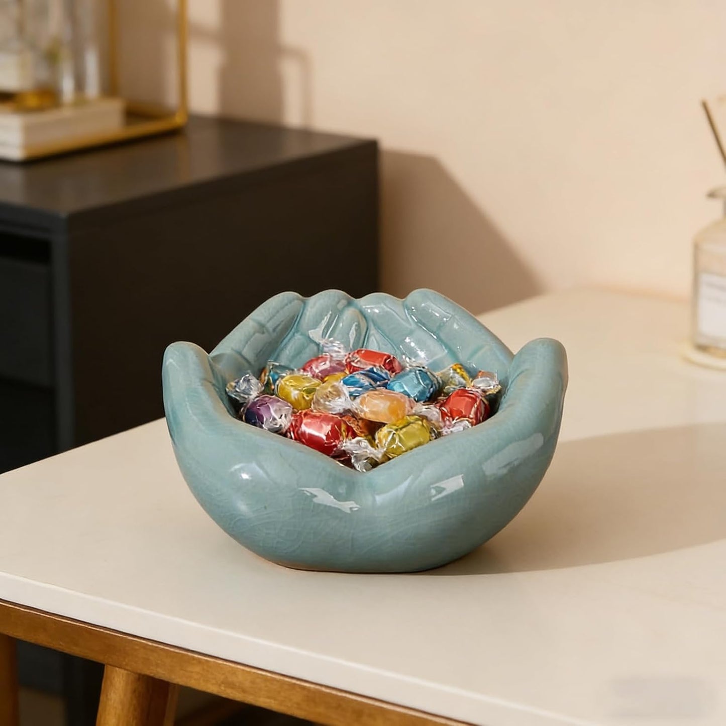 Crystal Rock Holder / Giving Hands Candy Holder for Succulent Planter