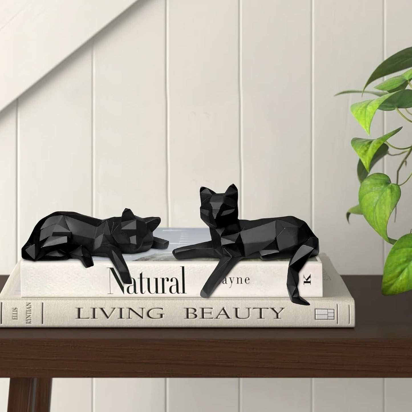 Modern Geometric Cat Figurines / Black