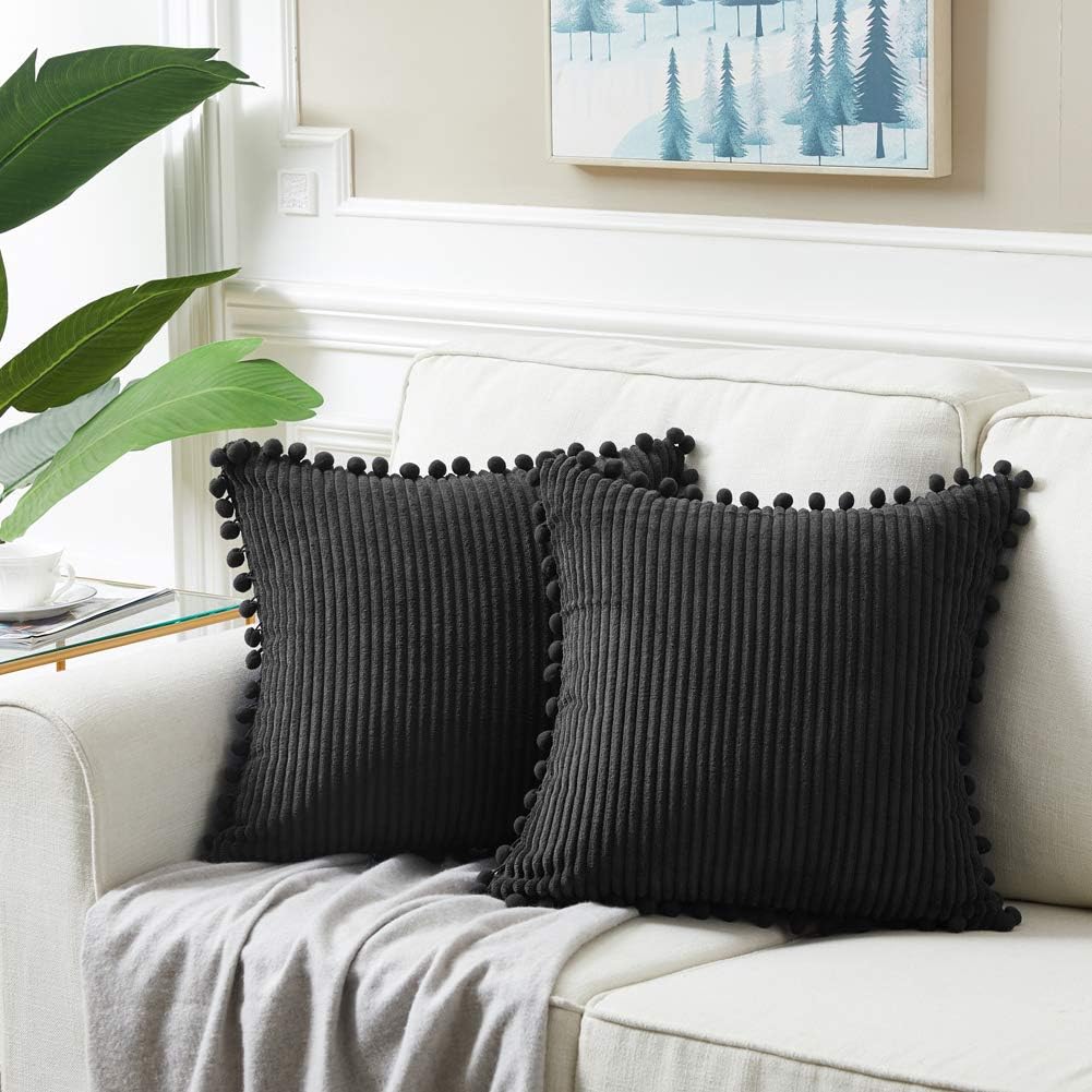 Decorative Throw Pillow Covers / 18 x 18 / Black / Set of 2