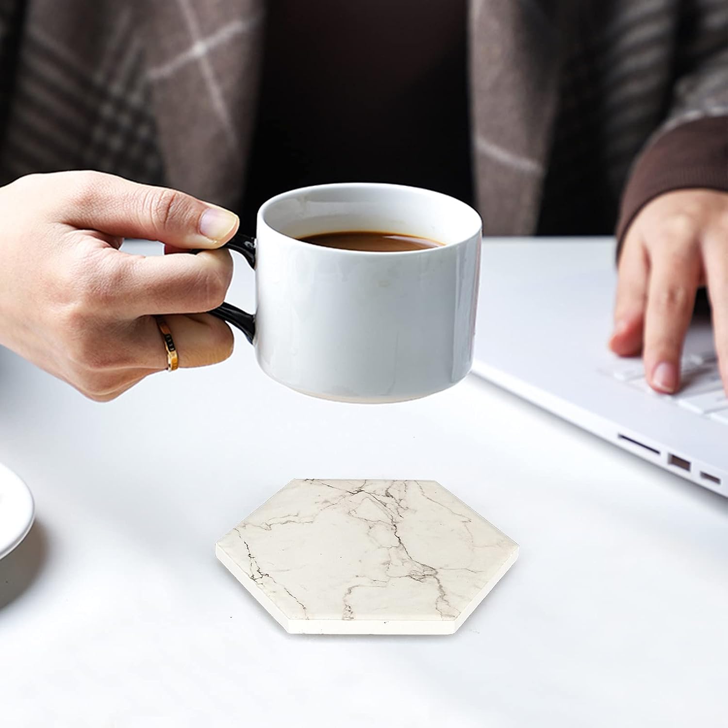 Holder Cool Cork Coster Modern White Ceramic Coasters Bar Desk Cup / Gray / Set of 6