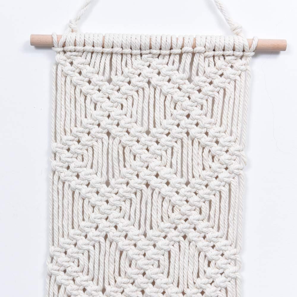 Macrame Wall Hanging / Off-white