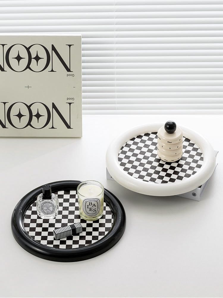 Checkered Decorative Tray / Round Black Checkered