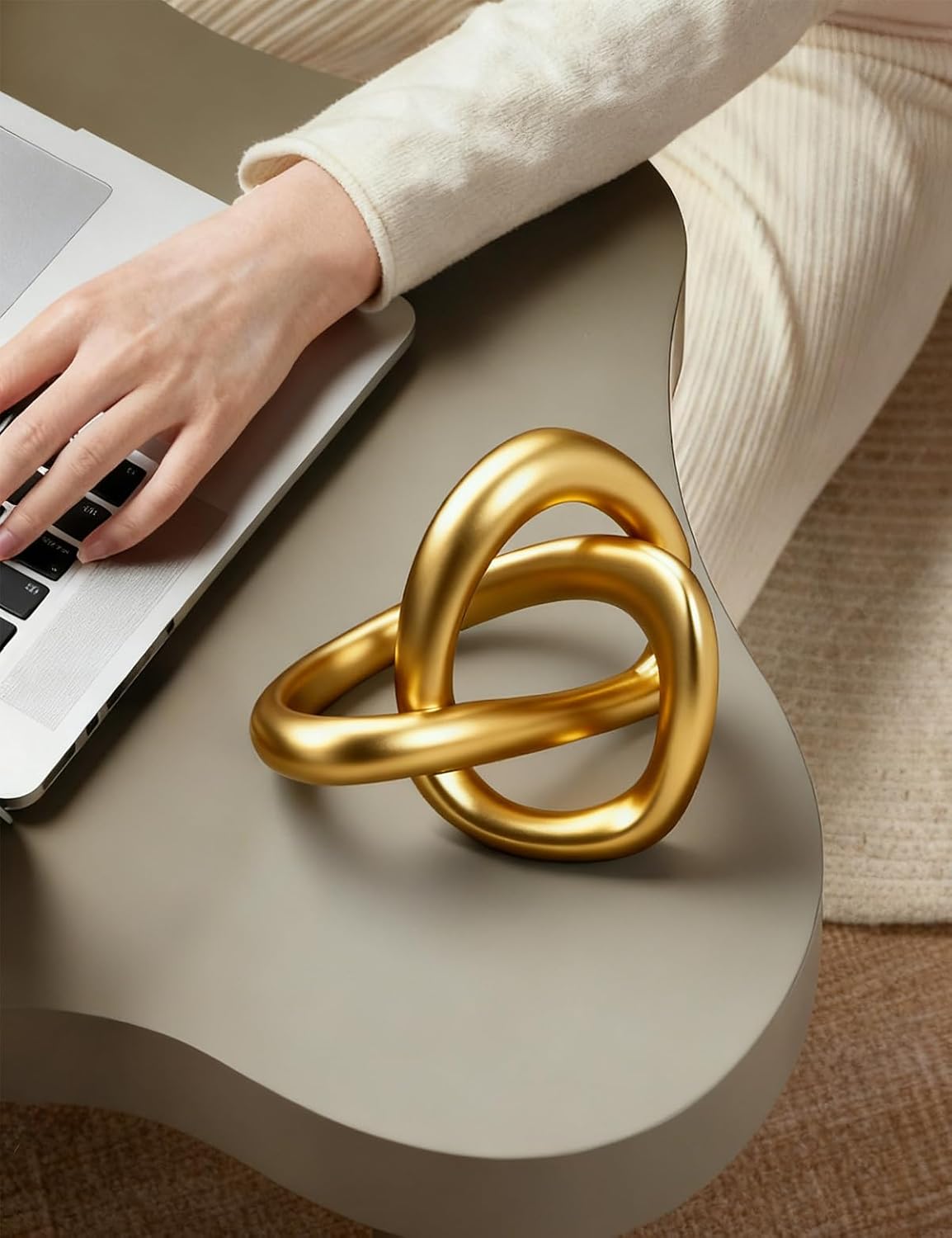 Modern Knot Sculpture Statue / Gold