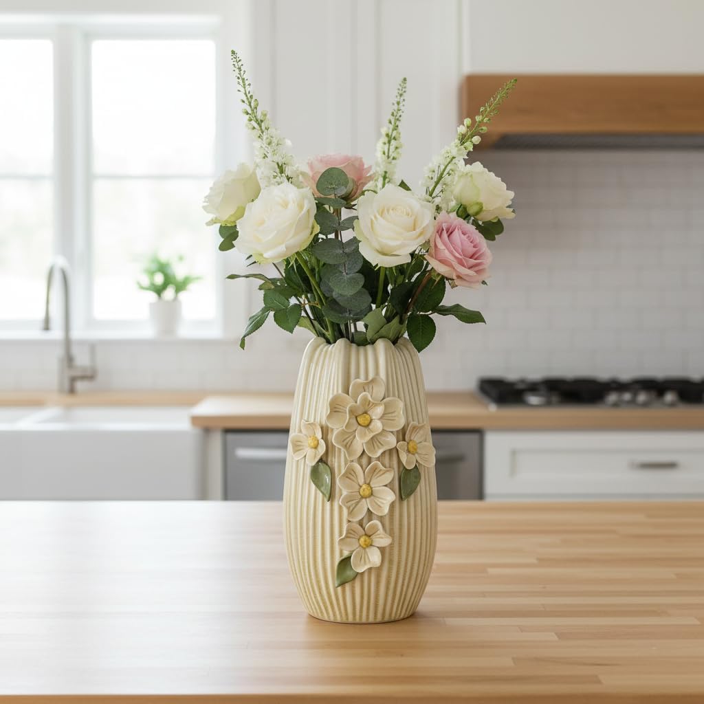 Ceramic Vase / Modern Centerpiece Vases Home Decor / Yellow / 9 Inch