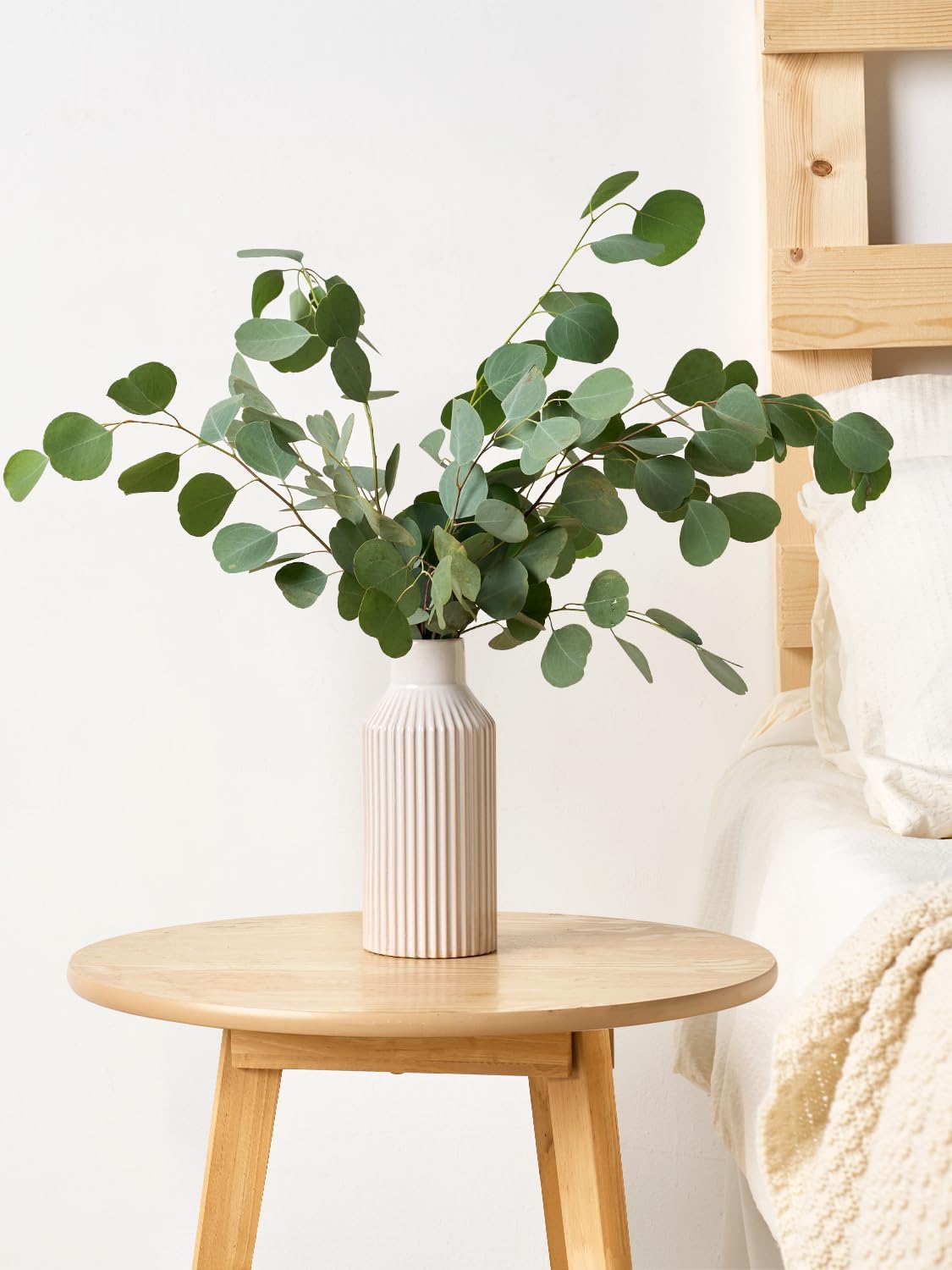 Beige Ceramic Vase / 1 White Beige / 8 Inch