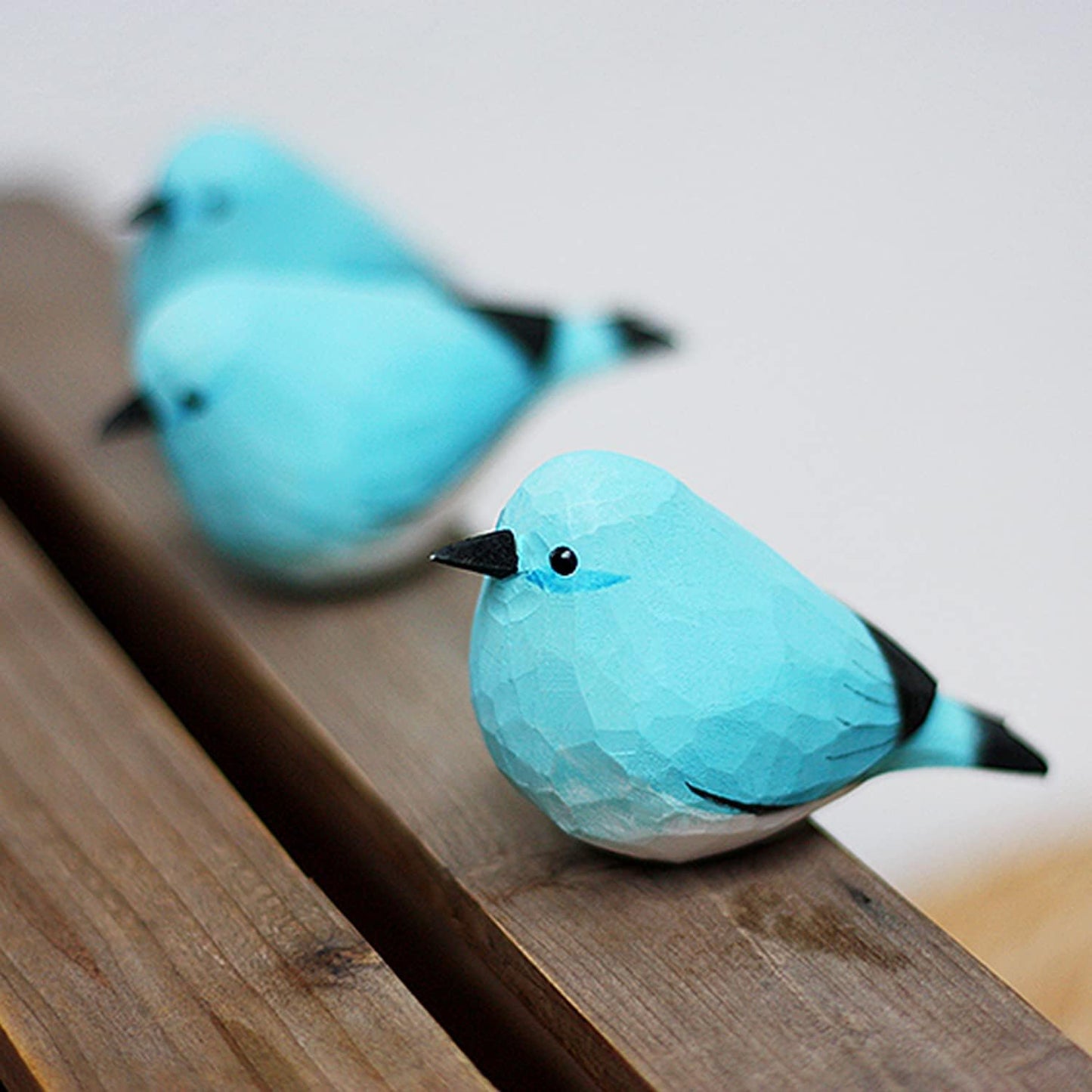 Hand carved wood bird statue / Blue Robin