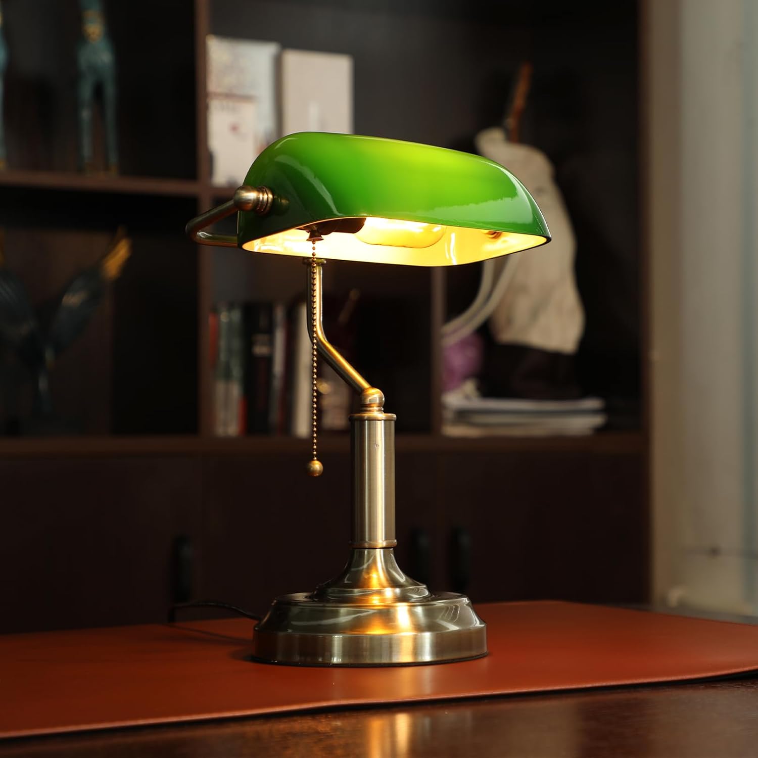 TORCHSTAR Green Glass Bankers Desk Lamp with Pull Chain, E26 Base | Brass Finish Base, Antique Traditional Library Lamp