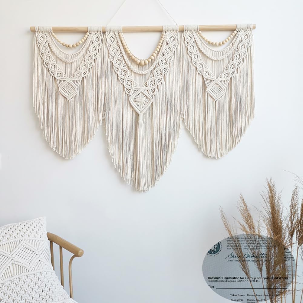 Macrame Wall Hanging Large- Boho Wall Decor- large wall art- Wall Decor Living Room / Wooden Bead