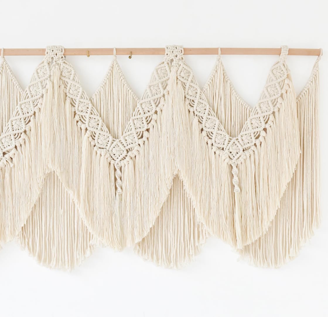Macrame Wall Hanging Wedding Hanger Macrame Wall Decor Dorm Craftsmanship Handmade Tassel / Beige1