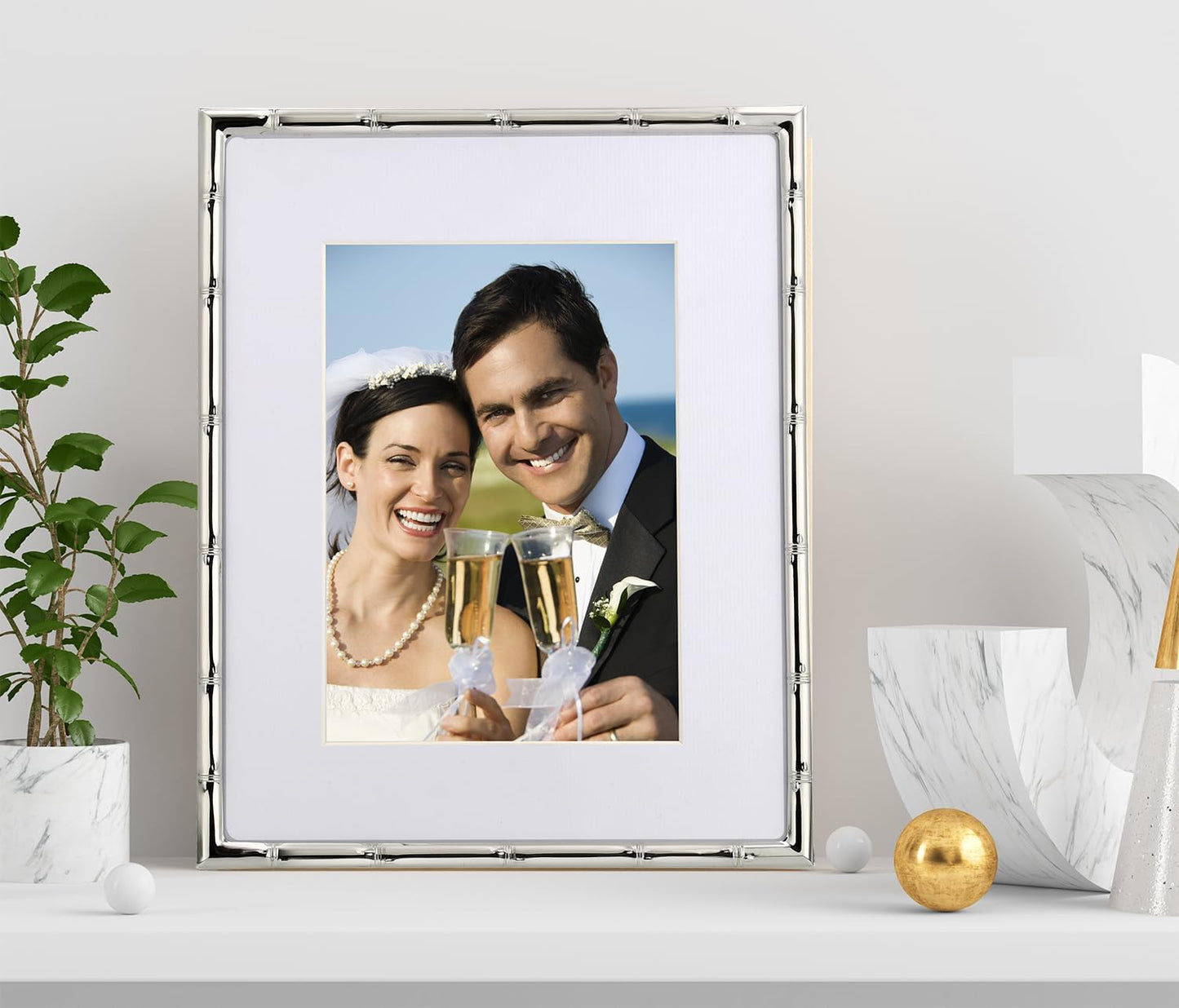 YiPinYin 8x10'' Bamboo Detail Designs Silver Metal Picture Frame with Mat for 5x7'' Set of 2,Narrow Silver Plated Photo