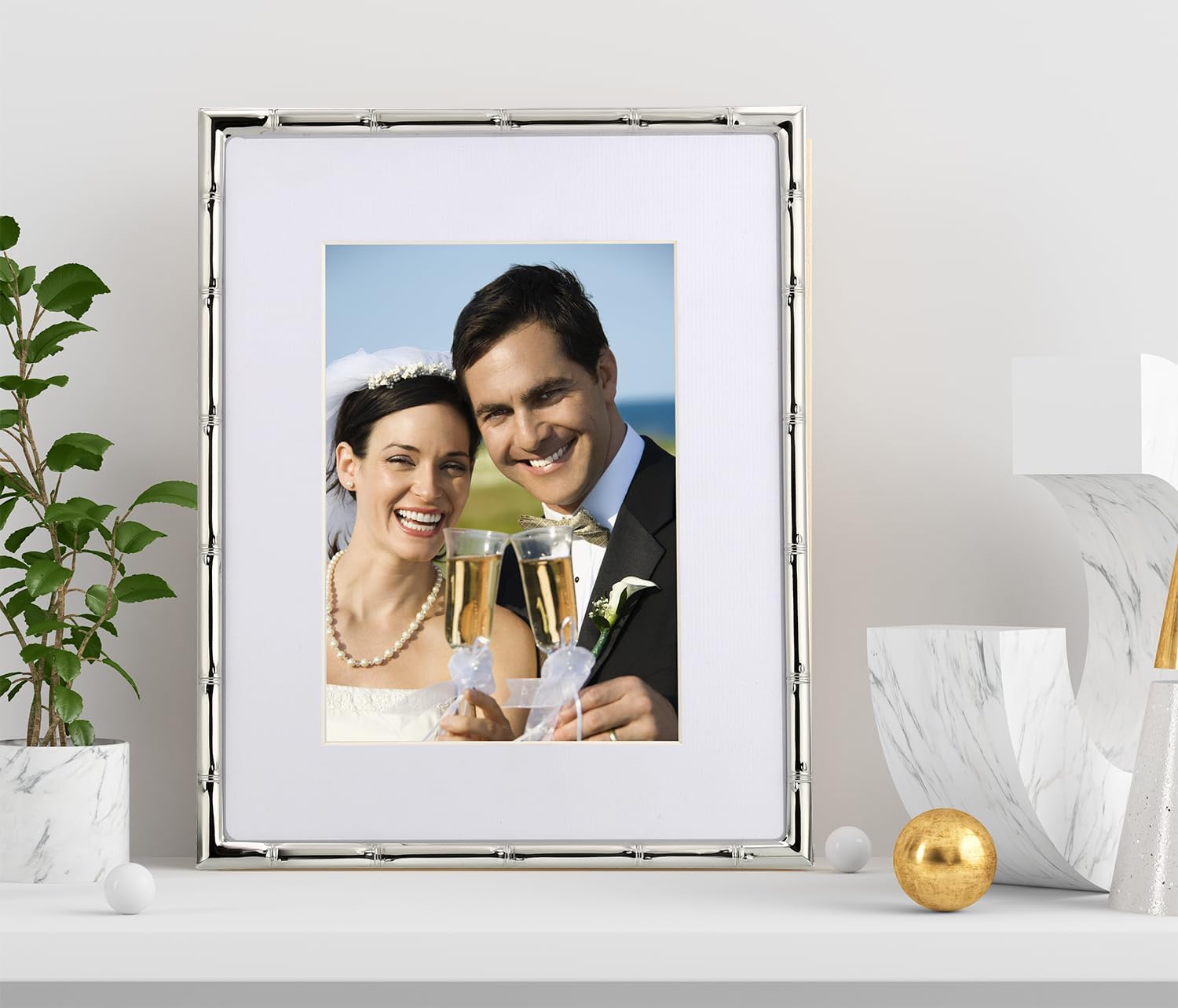 YiPinYin 8x10'' Bamboo Detail Designs Silver Metal Picture Frame with Mat for 5x7'' Set of 2,Narrow Silver Plated Photo