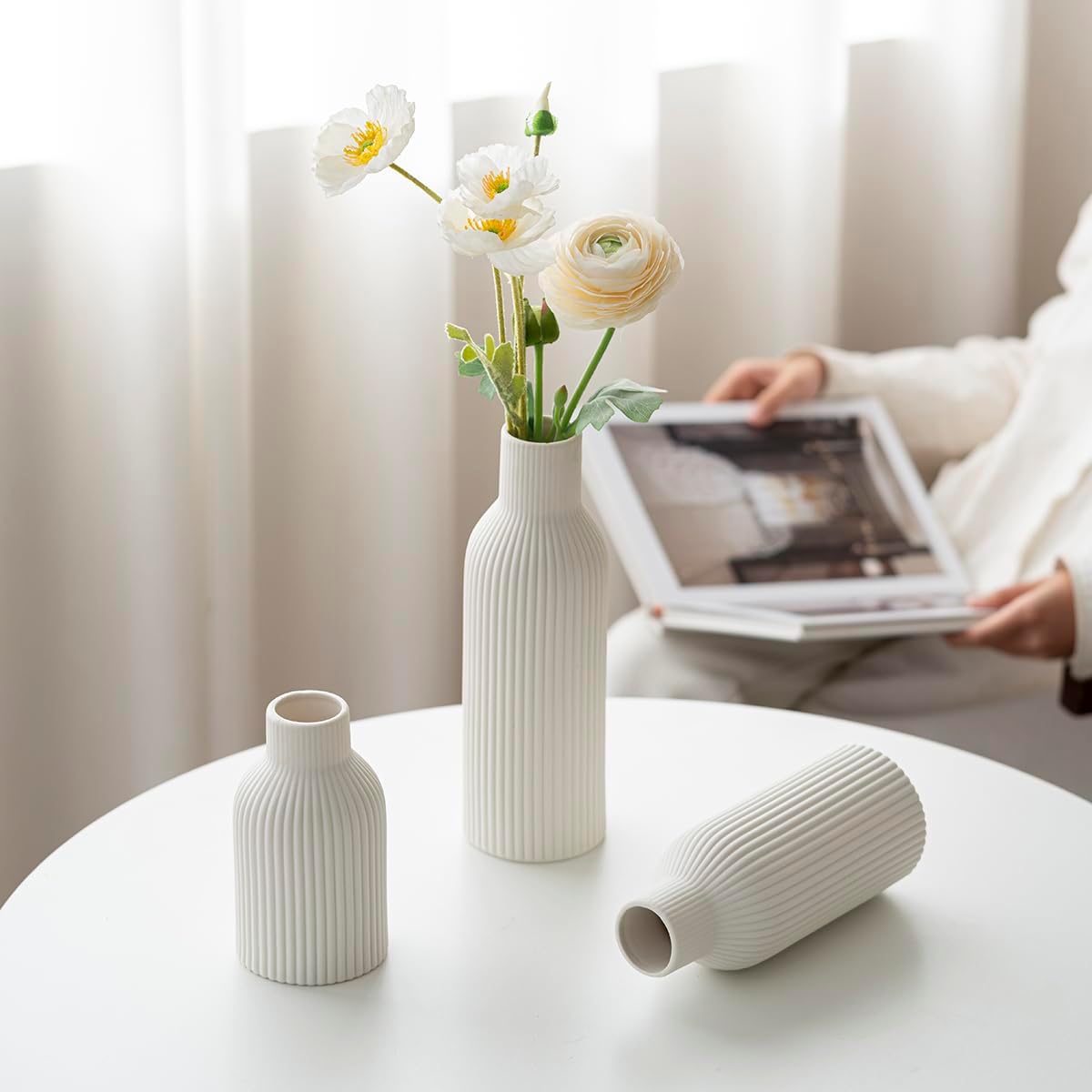 Modern Ceramic Vases / White / Set of 3