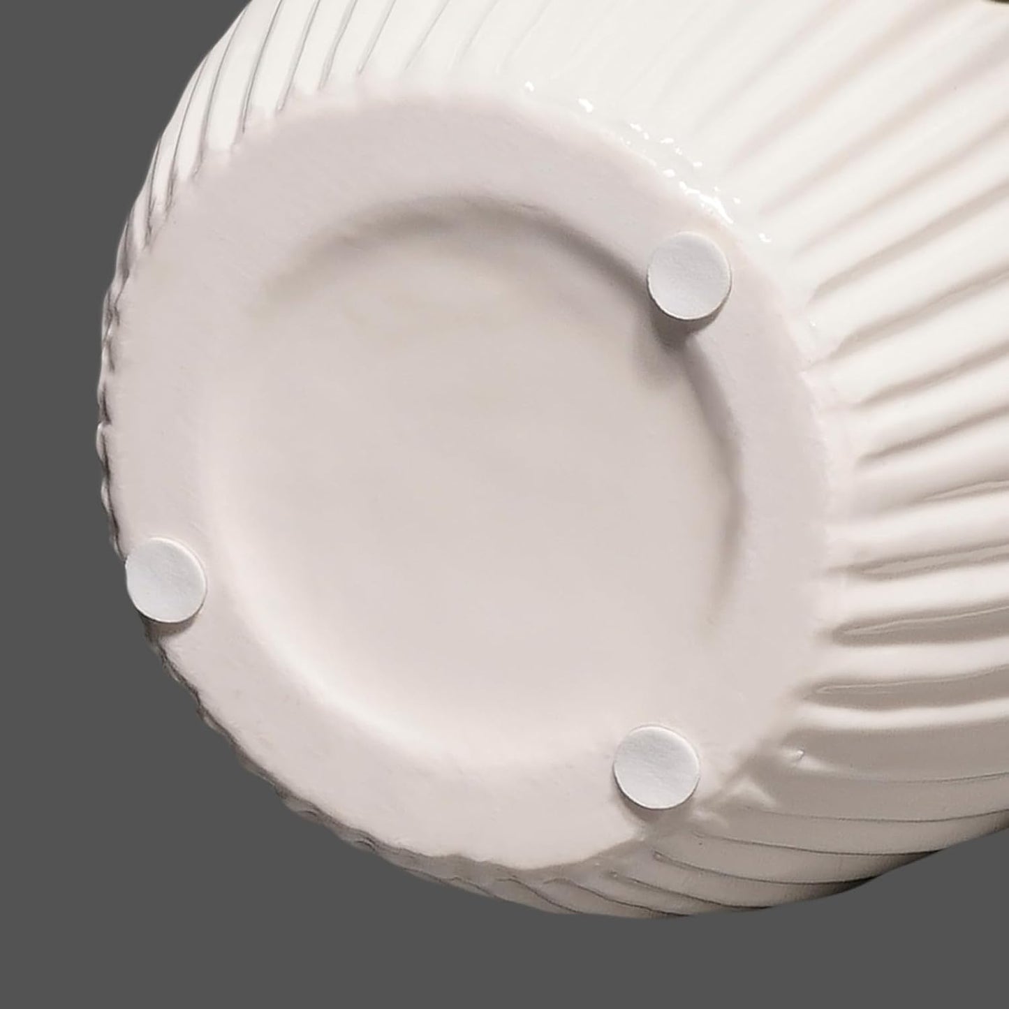 Ceramic Vase / 3D Modern Vase for Centerpieces / White / 9 Inch