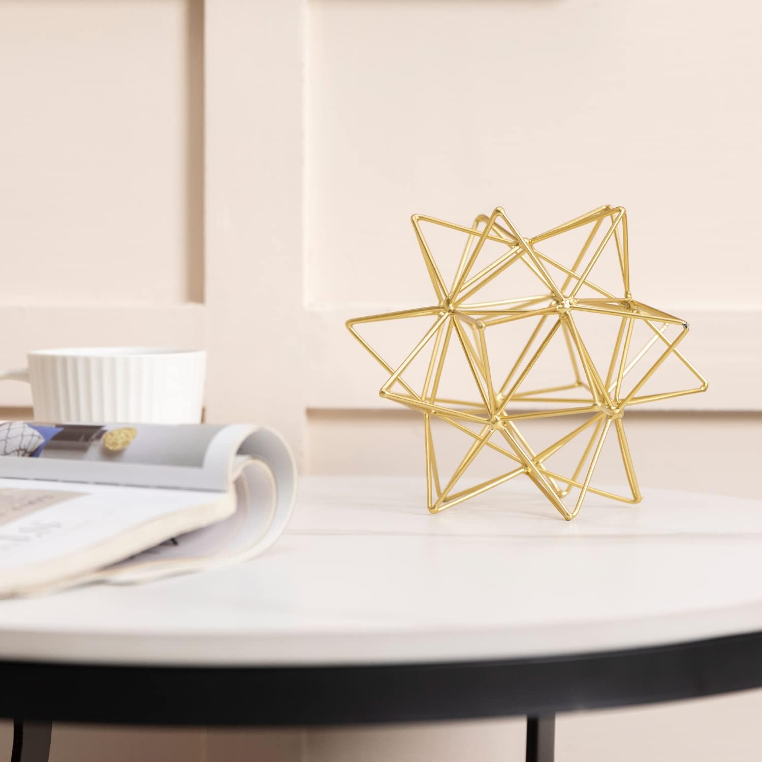 3D Metal Geometric Sculpture / Gold