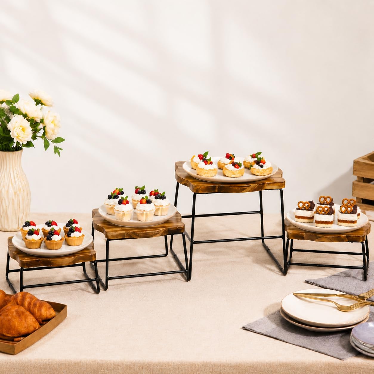Cupcake Stand & Wood / 4 Piece Wood Buffet Risers