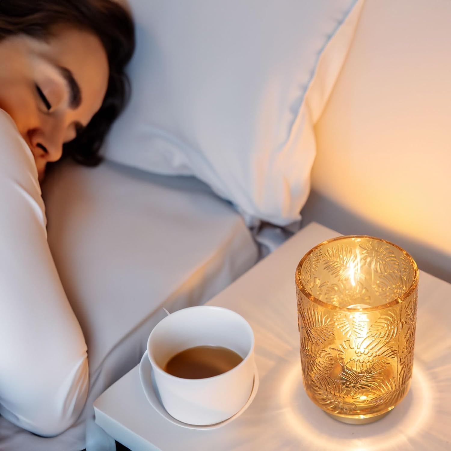 Small Battery Operated Lamp-Portable Cordless Table Lamps / Golden Amber
