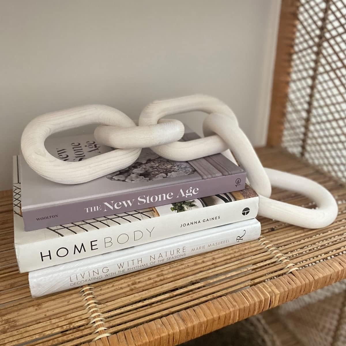 Wood Chain Link Decor / White