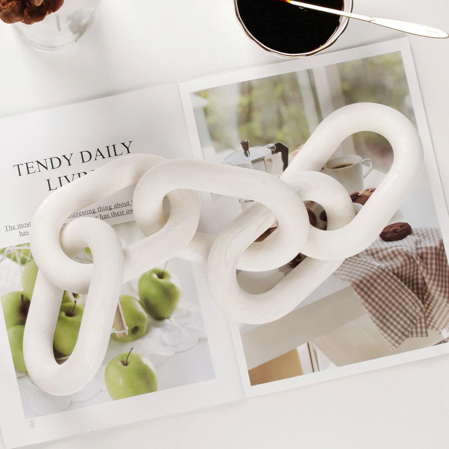 White Wood Chain Link Decor / White-5 / 22"D x 3.9"W