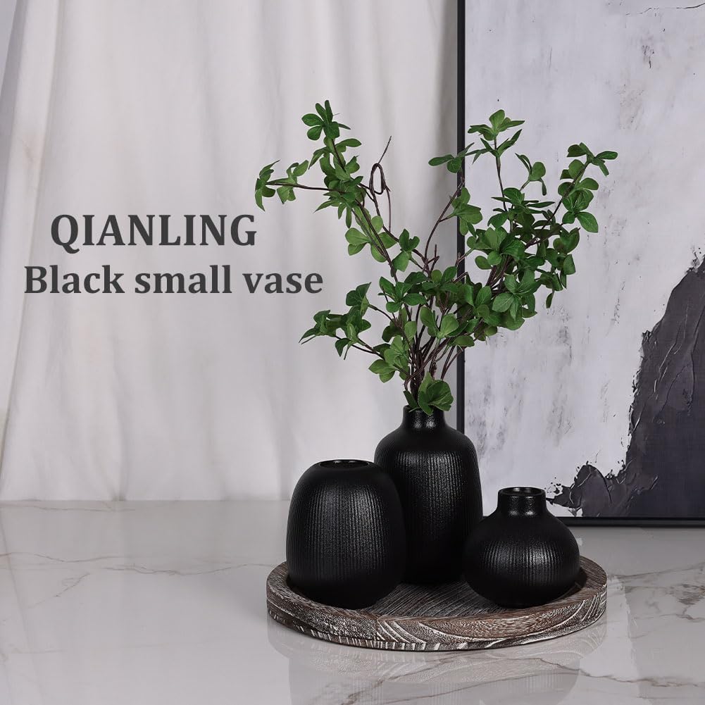 Ceramic Vase / Modern Ribbed Vases / Black / Set of 3