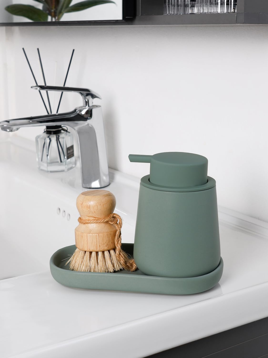 7" Ceramic Bathroom Vanity Tray Set- Bathroom Organizer Countertop Tray / Green / Set of 2