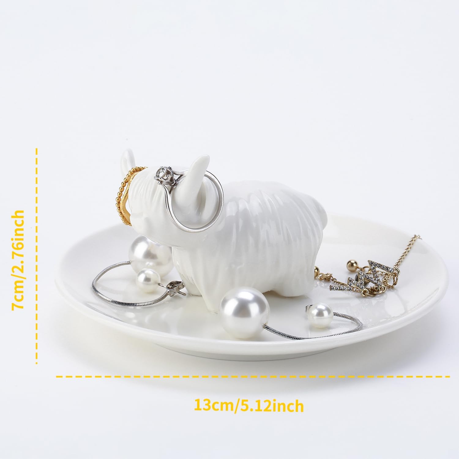 Highland Cow Ring Holder Dish Unique Ceramic jewelry Dish Tray Home Decor / Highland Cow Ceramic