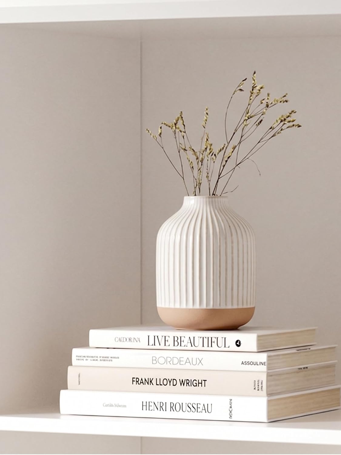 Rustic Vase / Lines / White / 5.3 Inch