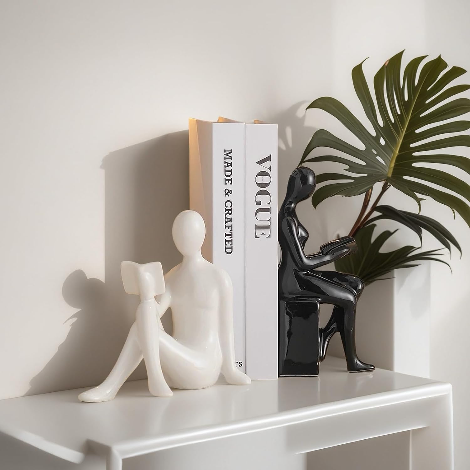Home Decorative Reading Couple Statue Bookends Elegant Ceramic Bookshelf Room / Black and White