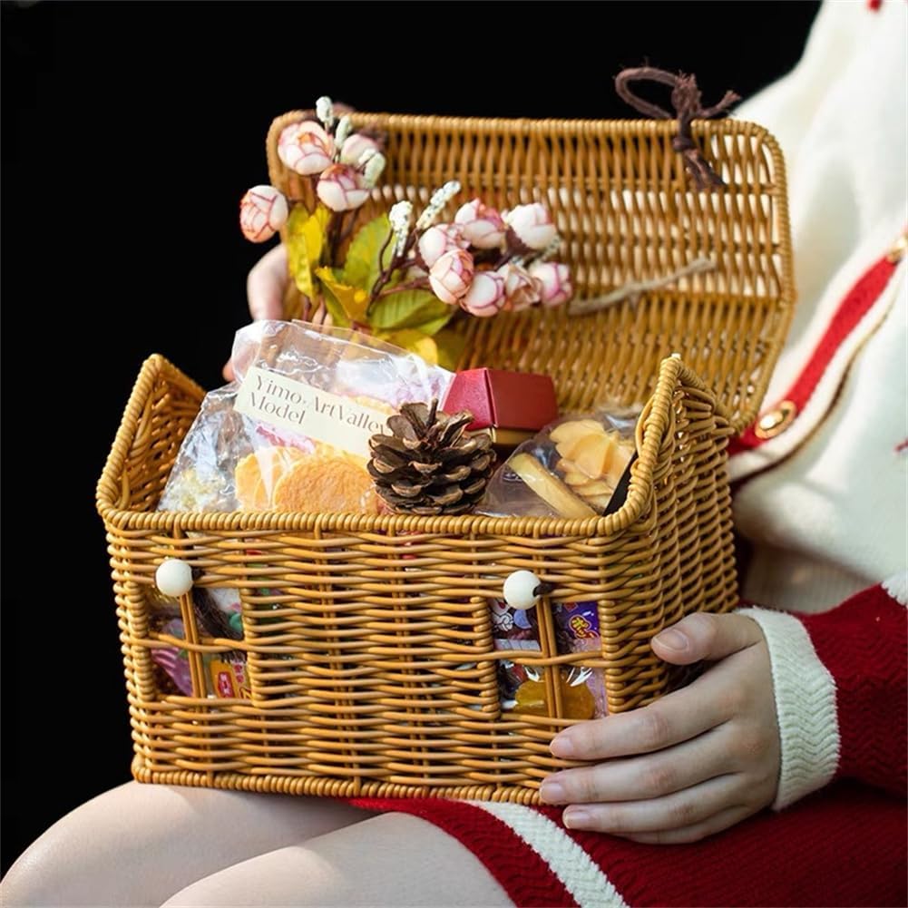 House-Shaped Wicker Basket / Set of 4