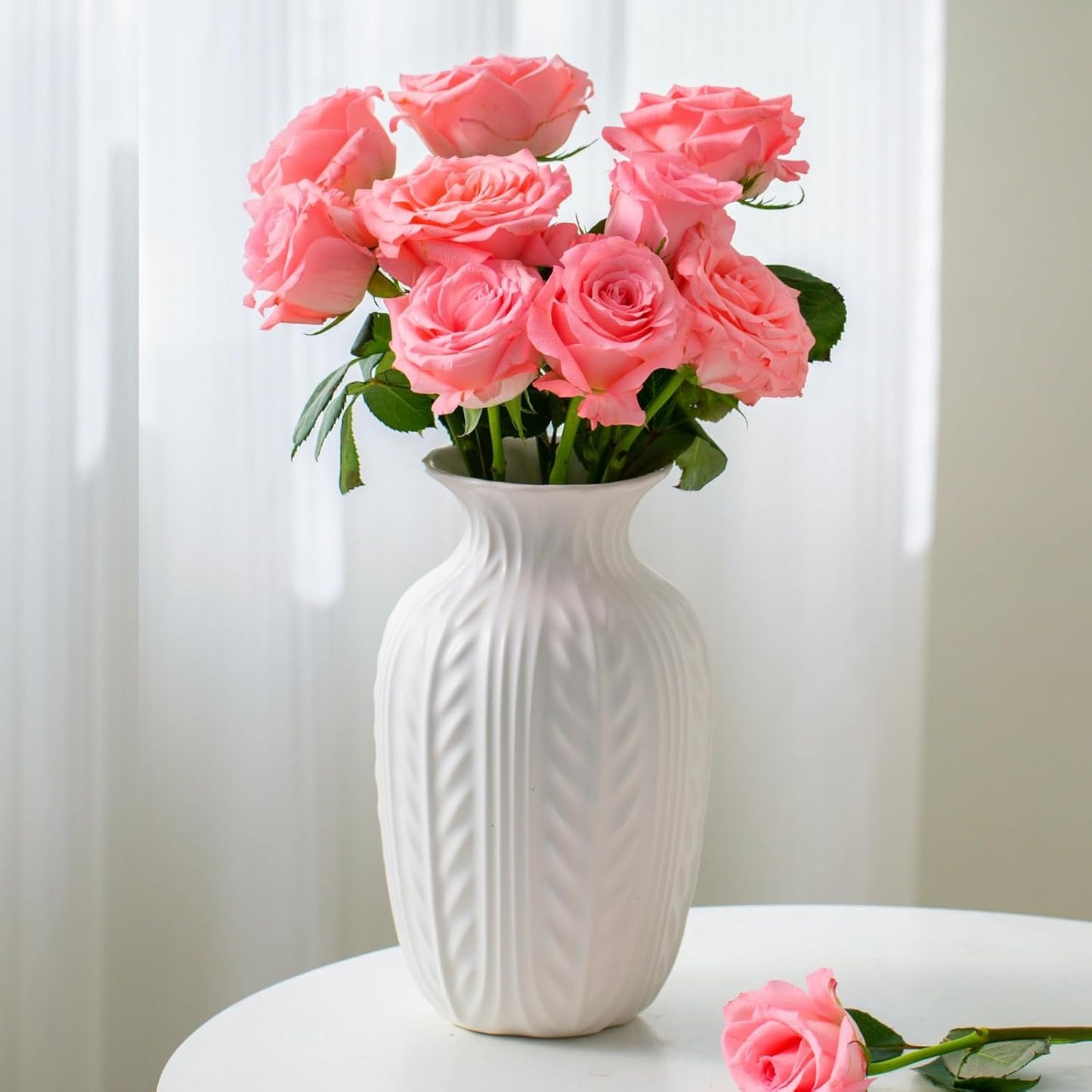 Wheat Textured White Ceramic Flowers Vase Modern Home Decor / Matte White / 10 Inch