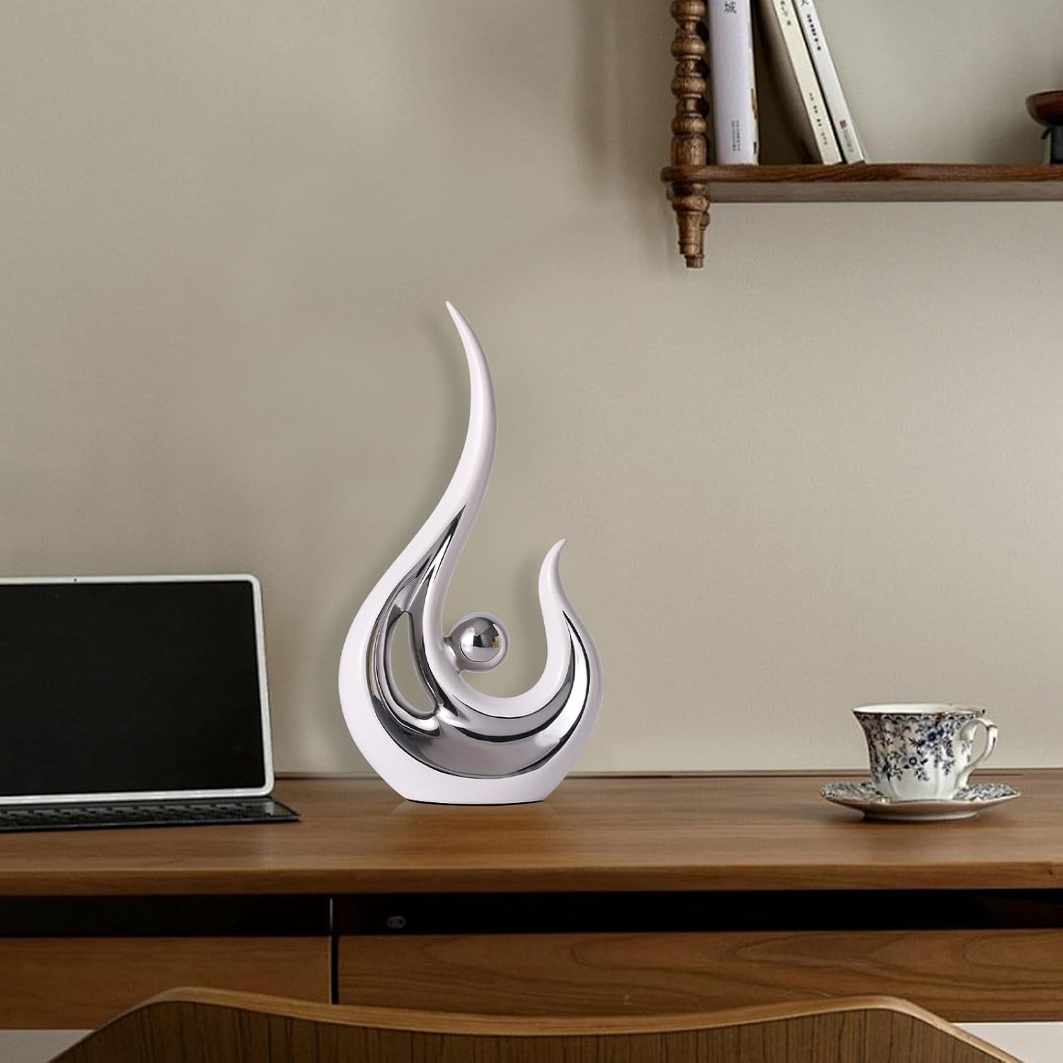 Decorative Statues / White Silver Abstract Figurine Statues / White and Silver