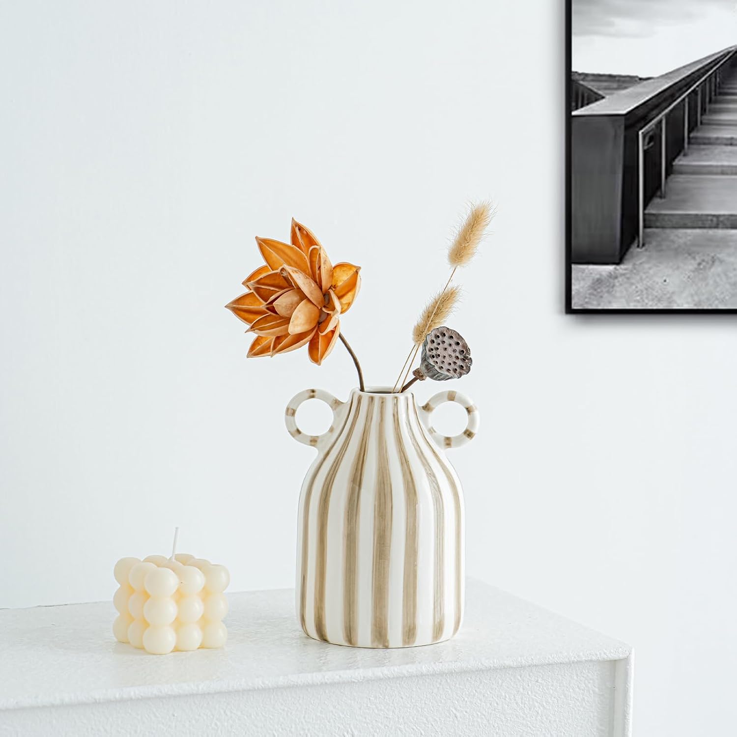 Ceramic Vase / White and Brown