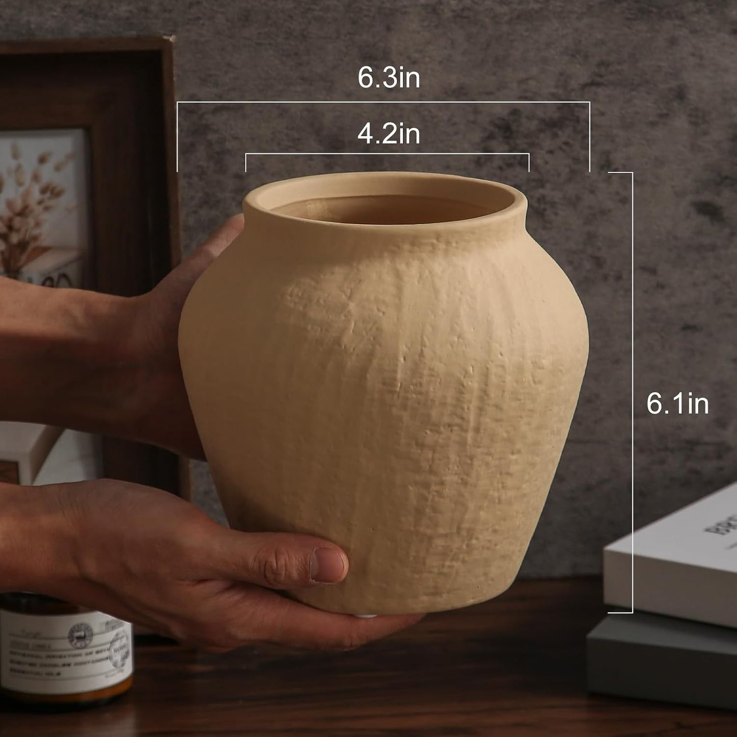 Farmhouse Ceramic Vase / Plain Yellow / 6.3 x 6.1