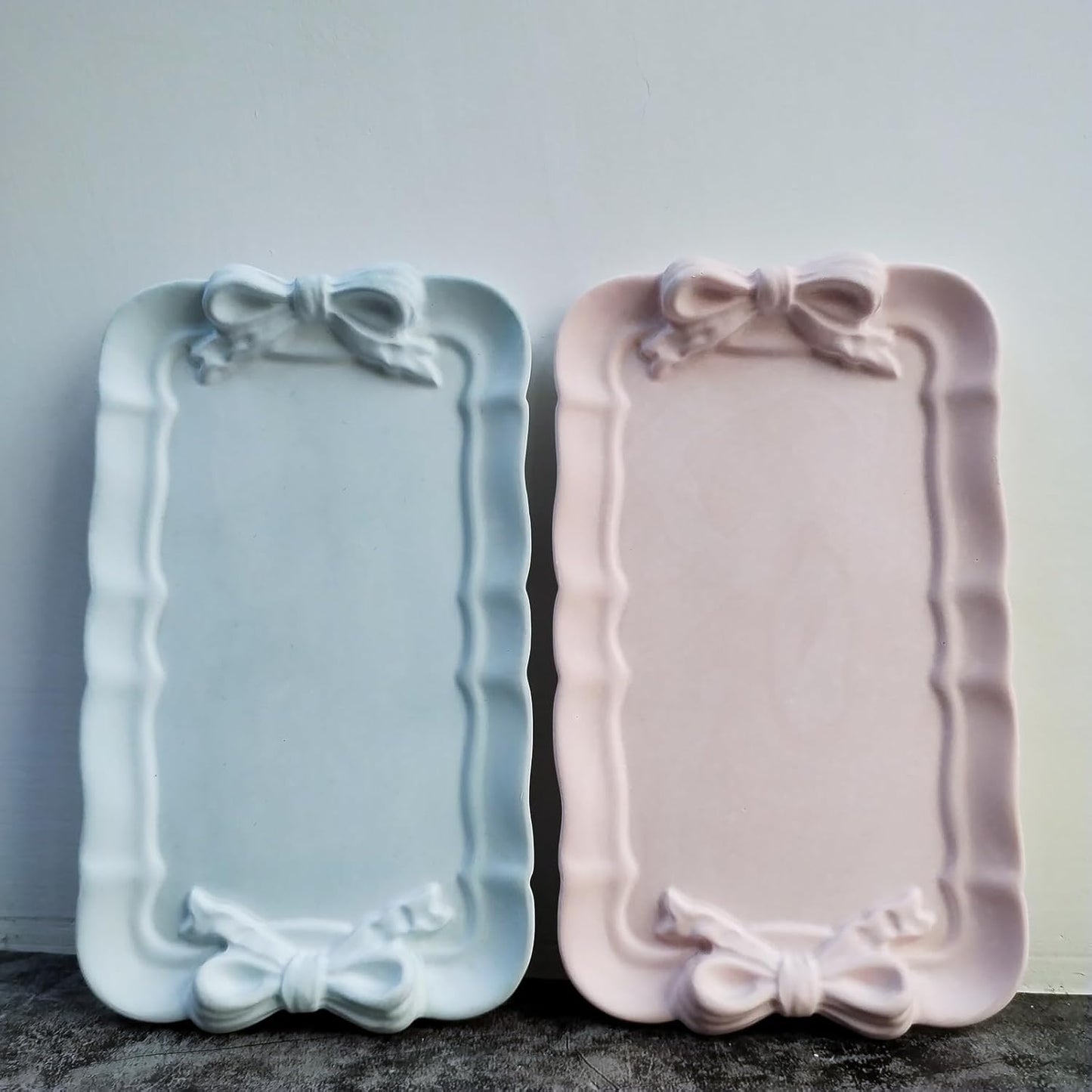 Tray Molds / Bow Silicone Tray Resin Mold