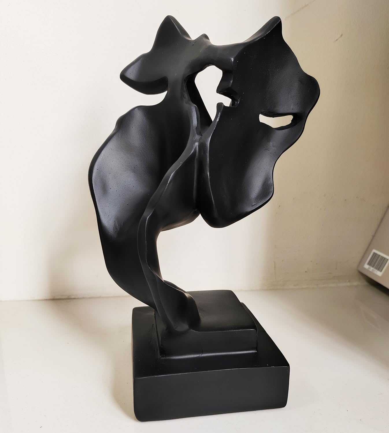 Thinker Resin Statue Ornaments / Black