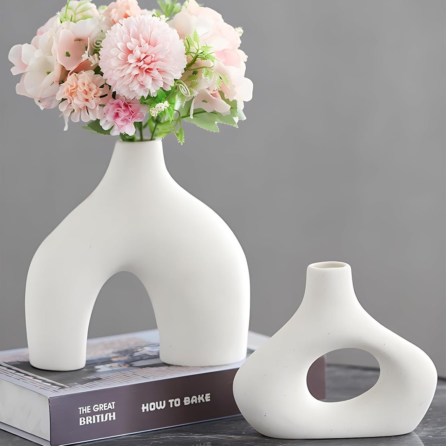 Ceramic Vase / Ceramic Hollow Donut Vase / White / Set of 2